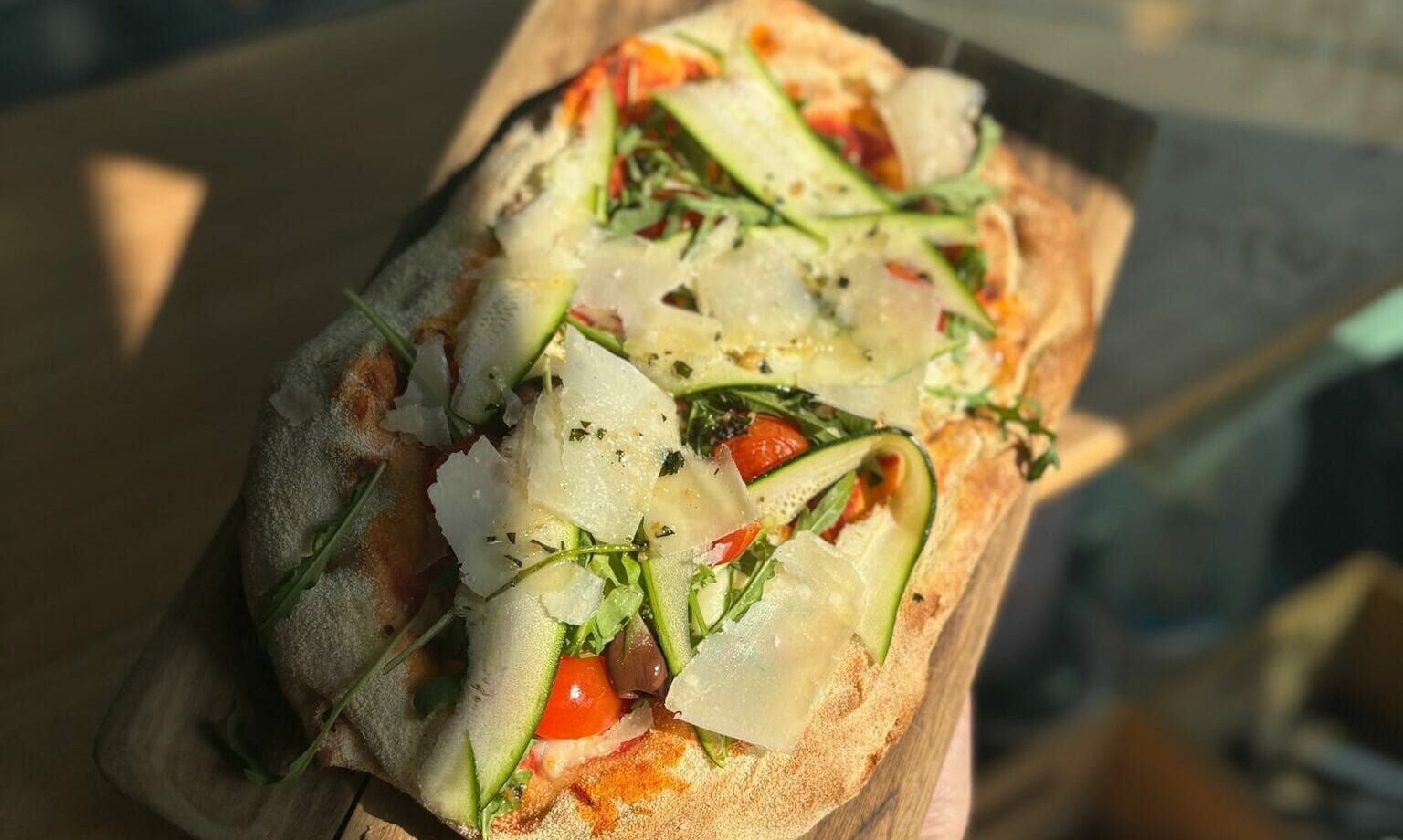 Pinsa Romana Vegetarian, pizza végétarienne fraîche et savoureuse proche Metz