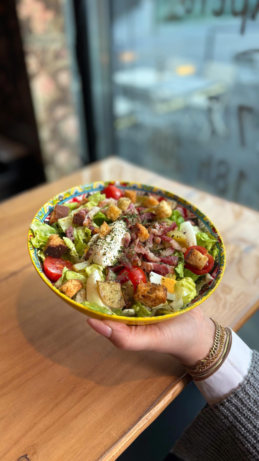 Instagram post from o_bello_waves. This post is in position 6.